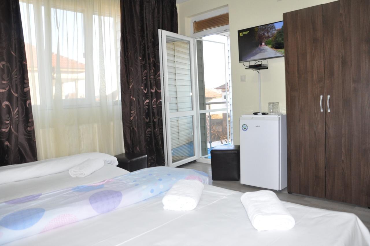 Guest Rooms Simona Opanets Exterior foto